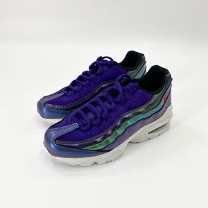 Nike Air Max 95 SE (GS) ‘Court Purple/Rush Pink’ Size 4Y
